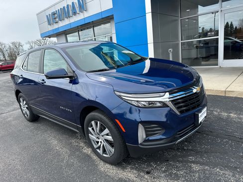 Used 2023 Chevrolet Equinox LT image 1