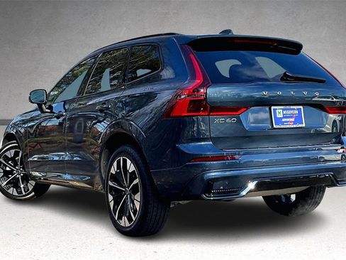 Certified 2026 Volvo XC60 B5 Plus w/ Protection Package Premier image 4