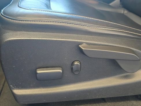 Used 2022 Chevrolet Colorado Z71 image 10