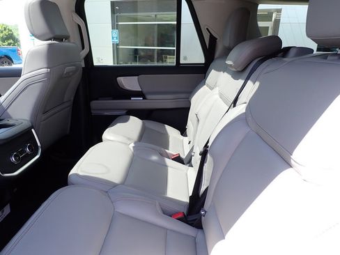 Certified 2025 Ford Expedition Max Active AWD/4WD image 19
