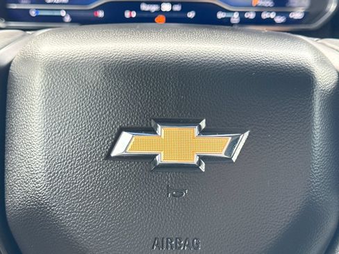 Used 2024 Chevrolet Silverado 1500 LT AWD/4WD image 30