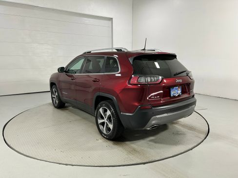 Used 2019 Jeep Cherokee Limited w/ Luxury Group AWD/4WD image 25