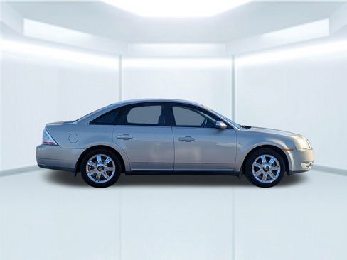 Used 2009 Mercury Sable Premier image 7