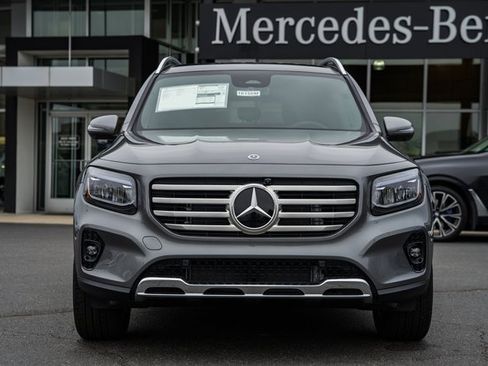 New 2026 Mercedes-Benz GLB 250 4MATIC image 2