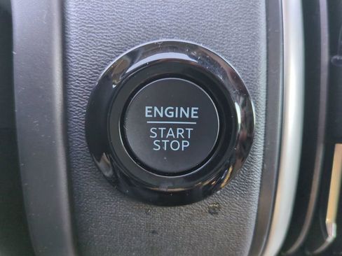 Used 2025 Ford Expedition Active RWD image 29
