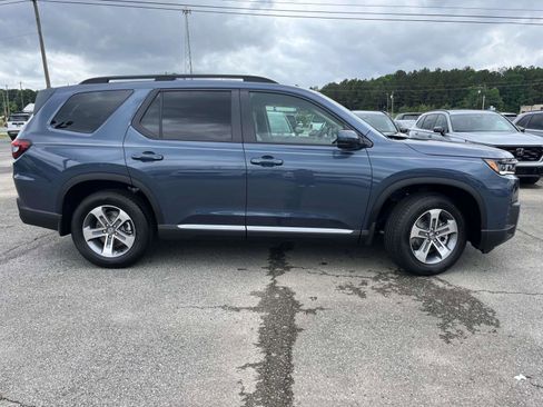 New 2026 Honda Pilot EX-L image 2