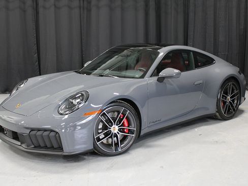 Used 2026 Porsche 911 Carrera 4 GTS image 1