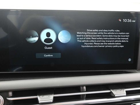 New 2026 Hyundai Tucson Blue SE image 17