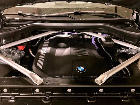 Used 2025 BMW X5 xDrive40i image 29