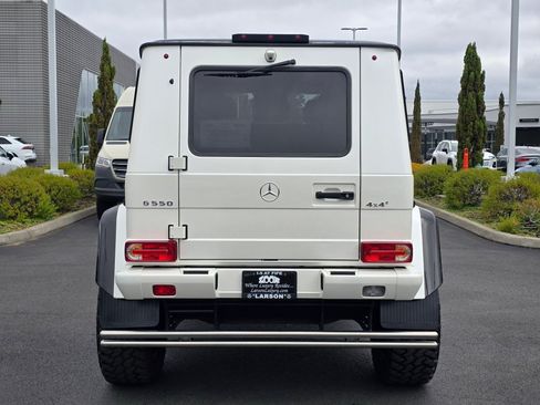 Used 2018 Mercedes-Benz G 550 Squared image 6