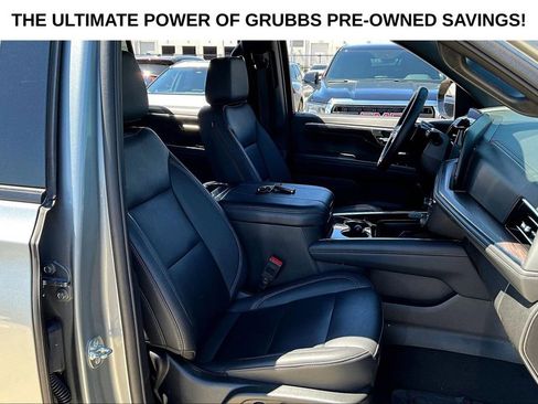 Used 2025 Chevrolet Tahoe Z71 AWD/4WD image 10