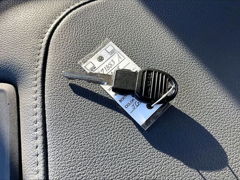 Used 2018 RAM 3500 Tradesman w/ Chrome Appearance Group image 18