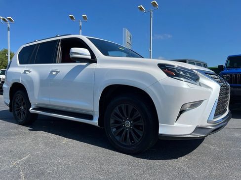 Used 2023 Lexus GX 460 Premium w/ Accessory Package AWD/4WD image 47