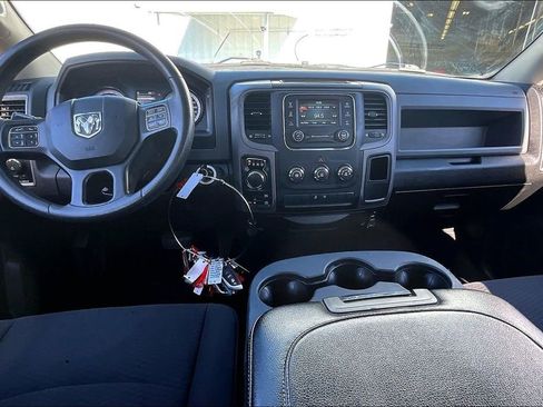 Used 2019 RAM 1500 Express w/ Express Value Package image 8