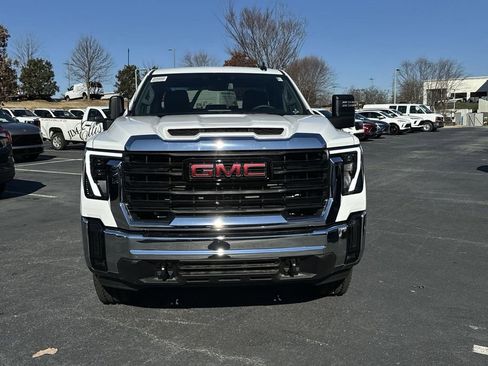 New 2025 GMC Sierra 2500 Pro w/ Convenience Package image 2