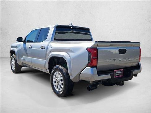Used 2024 Toyota Tacoma SR5 image 8