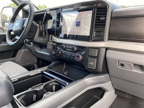 New 2026 Ford F250 XLT w/ XLT Premium Package image 36