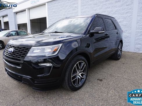 Used 2018 Ford Explorer Sport AWD/4WD image 3