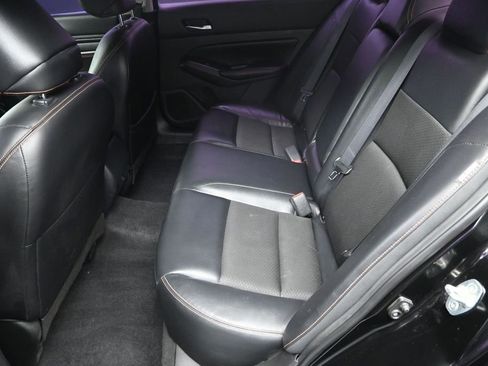 Used 2022 Nissan Altima 2.5 SR FWD image 28