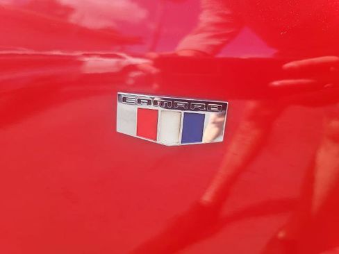 Used 2019 Chevrolet Camaro LT w/ 1LE Track Performance Package image 28