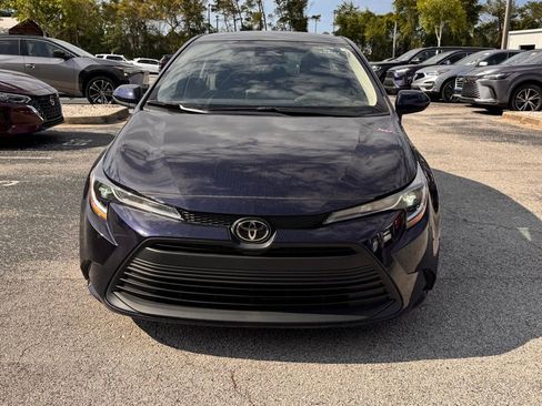 Used 2024 Toyota Corolla LE FWD image 2