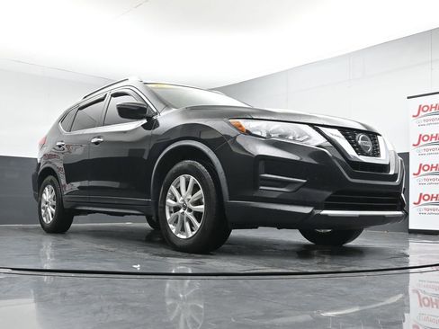 Used 2018 Nissan Rogue SV AWD/4WD image 33