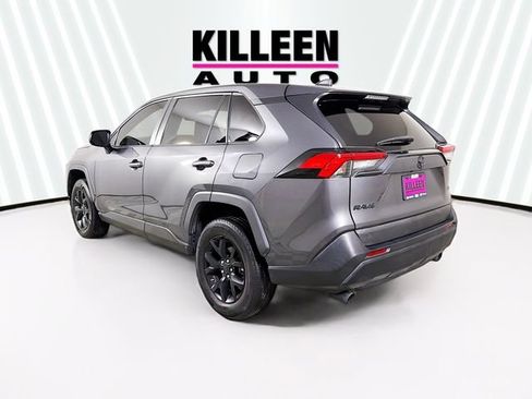 Used 2023 Toyota RAV4 LE FWD image 5