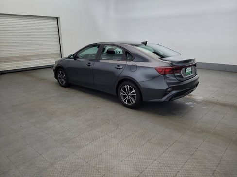 Used 2024 Kia Forte LXS FWD image 3