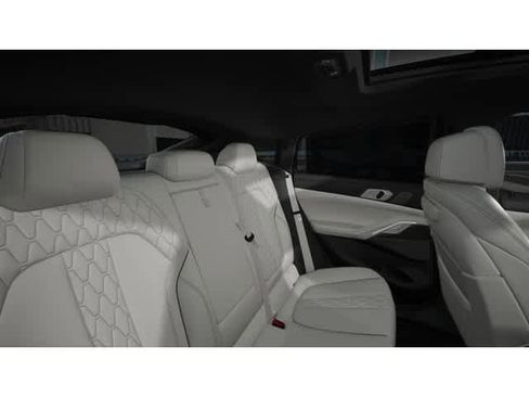 New 2026 BMW X6 xDrive40i w/ Executive Package image 12