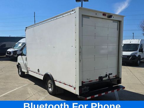 Used 2022 Chevrolet Express 3500 w/ Power Convenience Package image 6