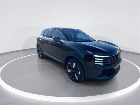 New 2026 Nissan Kicks SR w/ SR Premium Package image 2