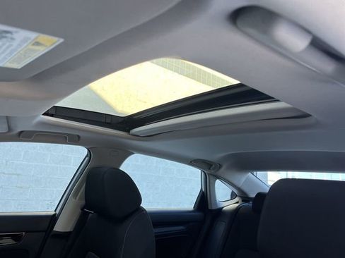 Used 2023 Honda Civic EX image 18