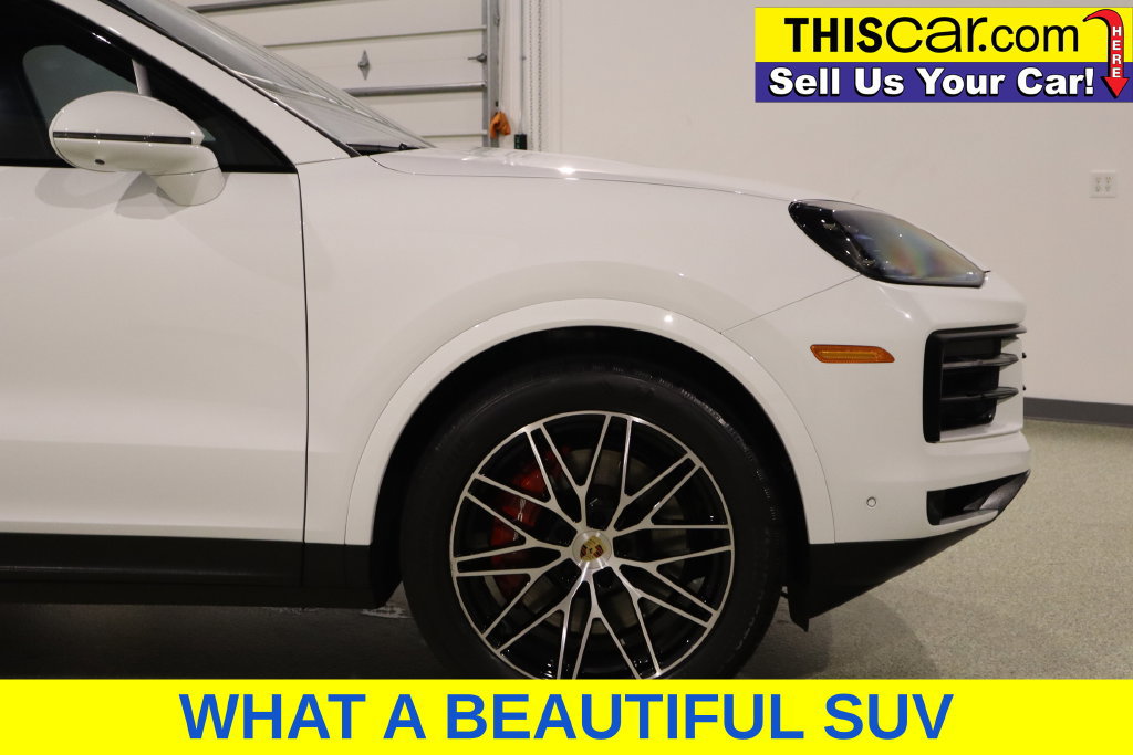 Used 2024 Porsche Cayenne Coupe AWD/4WD image 12