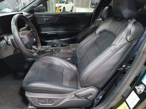 Used 2024 Ford Mustang Dark Horse image 12