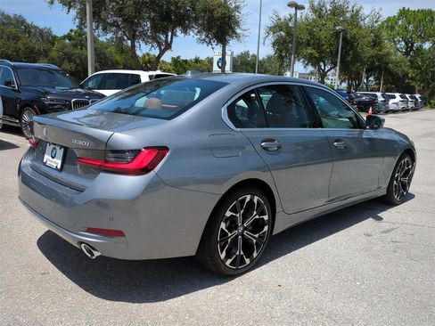 New 2025 BMW 330i xDrive Sedan w/ Convenience Package image 4