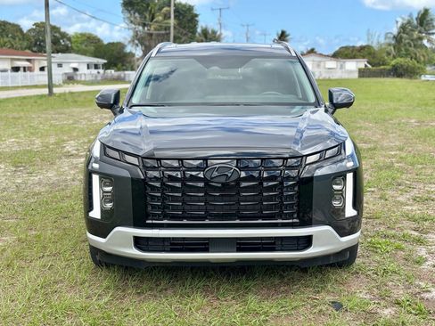 Used 2025 Hyundai Palisade SEL image 2