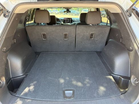 Used 2025 Chevrolet Blazer LT FWD image 31