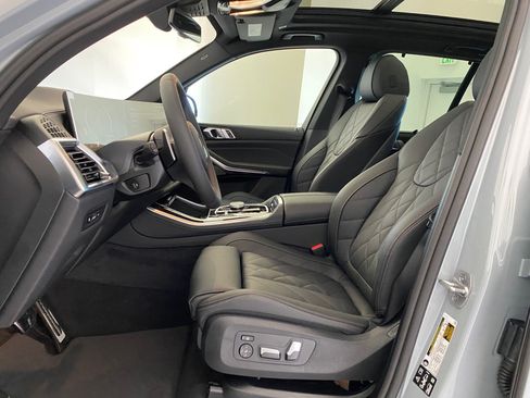 New 2026 BMW X5 xDrive40i w/ M Sport Package image 4