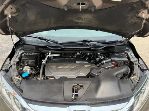 Used 2019 Honda Odyssey EX-L image 25