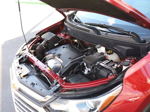 Used 2019 Chevrolet Equinox Premier image 50