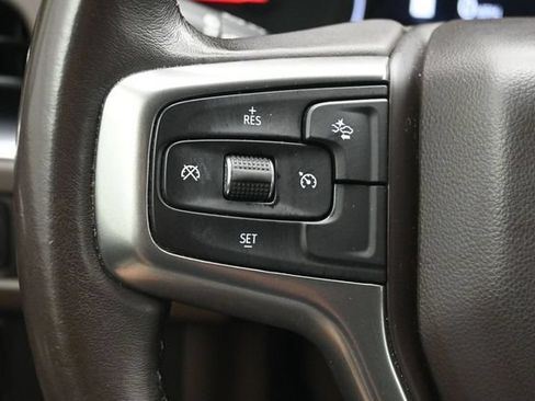 Used 2021 Chevrolet Suburban LT w/ Rear Media and Nav Package AWD/4WD image 13