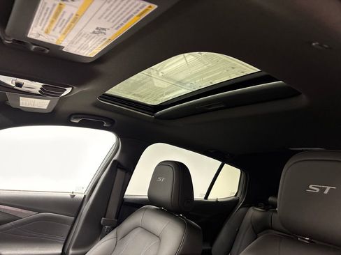 New 2026 Buick Envista Sport Touring w/ Convenience I Package FWD image 24