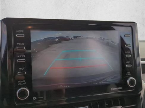 Certified 2021 Toyota Corolla LE image 18