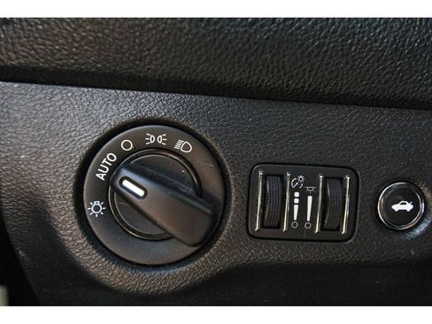 Used 2016 Dodge Challenger SXT w/ Sound Group RWD image 10