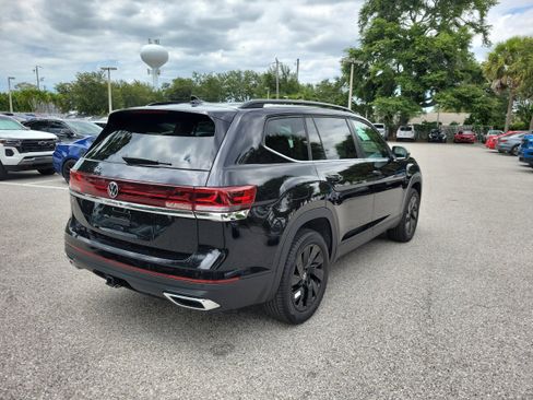 New 2026 Volkswagen Atlas SE FWD image 4