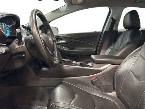 Used 2017 Chevrolet Volt Premier w/ Driver Confidence II Package FWD image 22