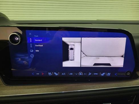 New 2025 Chevrolet Suburban High Country image 14