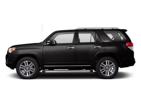 Used 2013 Toyota 4Runner SR5 w/ Convenience Pkg AWD/4WD image 3