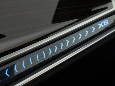 Used 2025 BMW X6 xDrive40i image 62