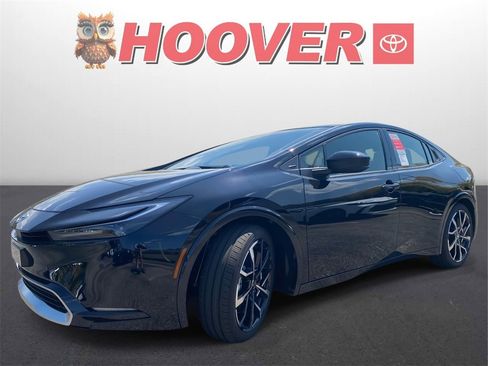 New 2026 Toyota Prius XSE image 6